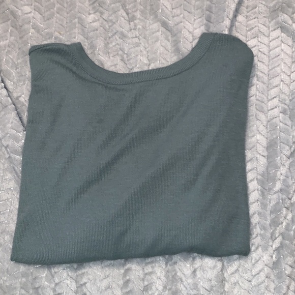 Women Shirt - Picture 3 of 3